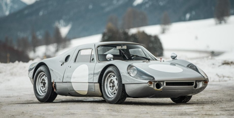 На аукцион выставили прославленный гоночный Porsche 60-х (фото)