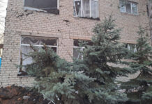 Россияне утром обстреляли Краматорск: ракета упала возле детсада, есть погибший