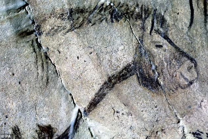 Самый древний в мире календарь: наконец-то раскрыты секреты наскальных рисунков