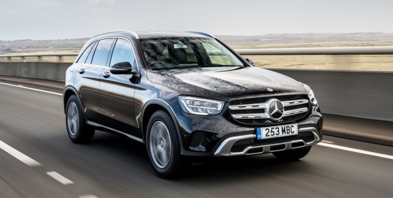 На Mercedes-Benz снова подали в суд из-за махинаций с вредными выбросами