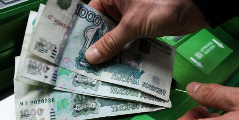 Нехватка кадров и снижение доходов: как масштабные санкции расшатывают экономику РФ, — СМИ