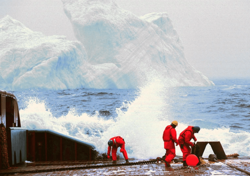 Перевозка айсбергов: может ли безумный план добычи питьевой воды на самом деле сработать