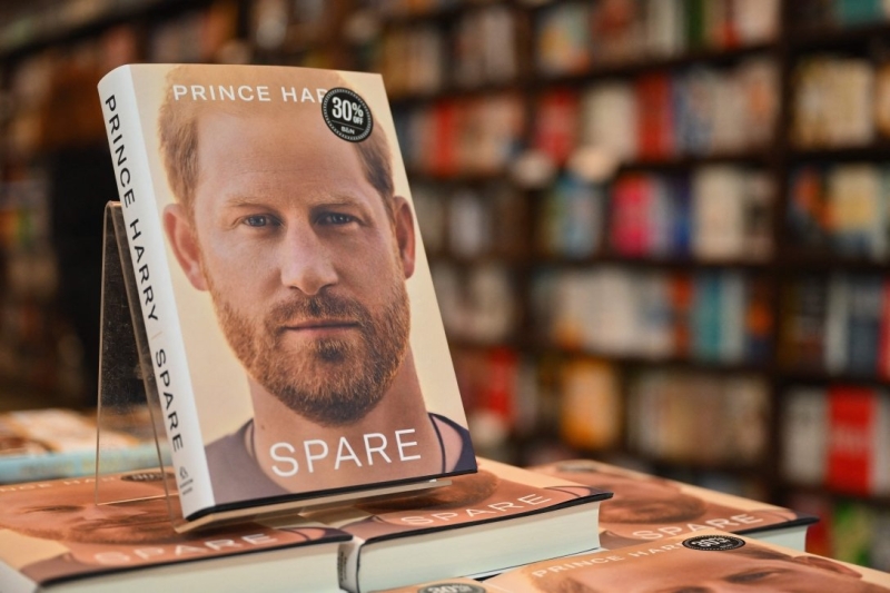 Принц Уильям «очень расстроен» мемуарами принца Гарри