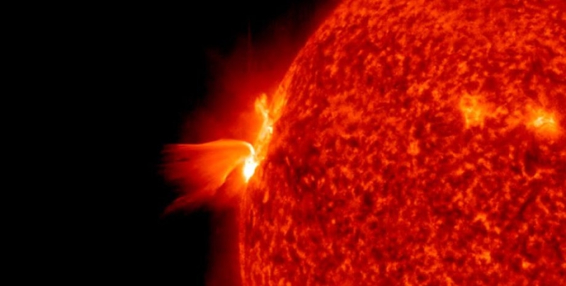 Ученые обнаружили загадочный сигнал от Солнца, похожий на сердцебиение: откуда он появился