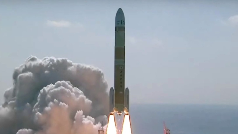 Первый блин комом. Новейшая японская ракета-носитель была уничтожена вскоре после запуска (видео)