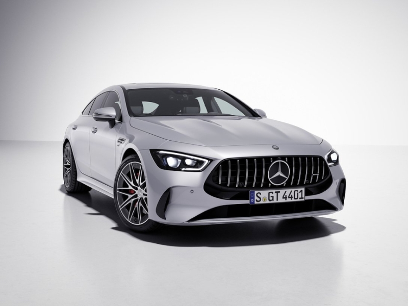 Представлен новый спортивный седан Mercedes-AMG GT 2024